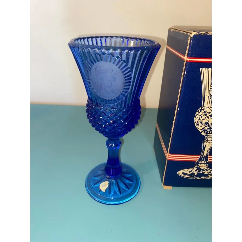 Vintage Avon The Washington Goblet - Picture 2 of 8